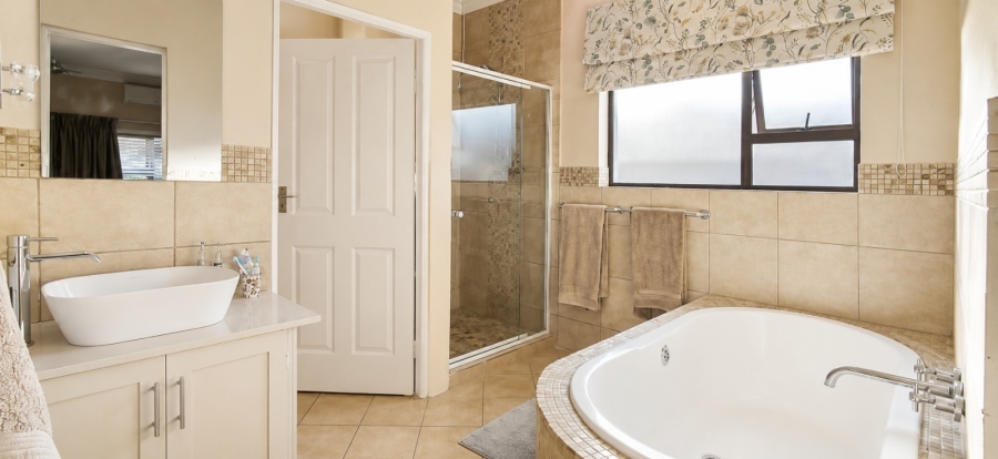4 Bedroom Property for Sale in Cashan North West